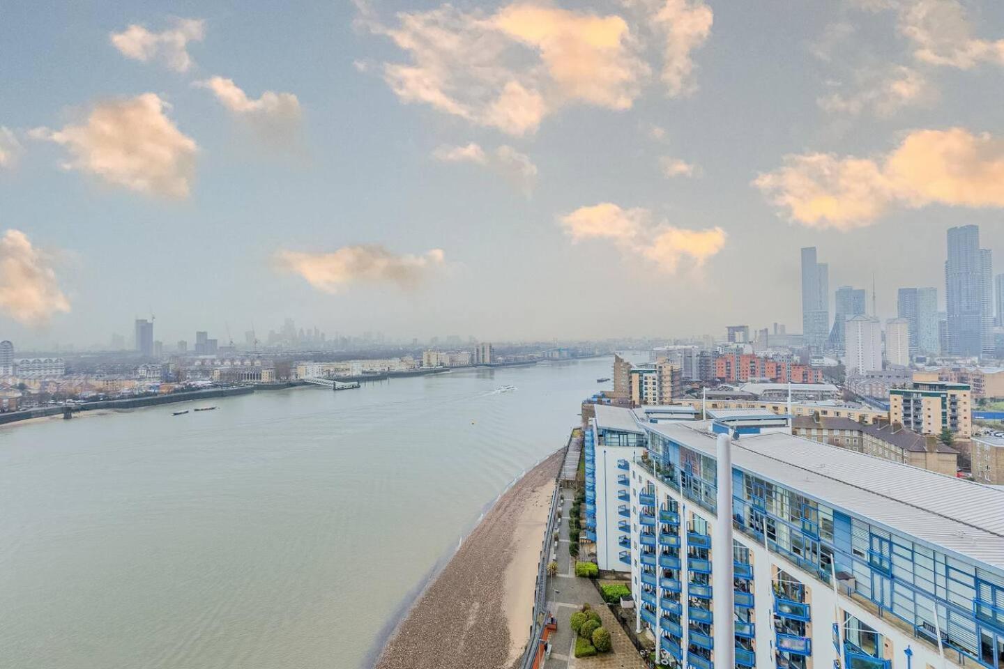 London Canary Wharf Riverside Penthouse Apartment Exterior foto